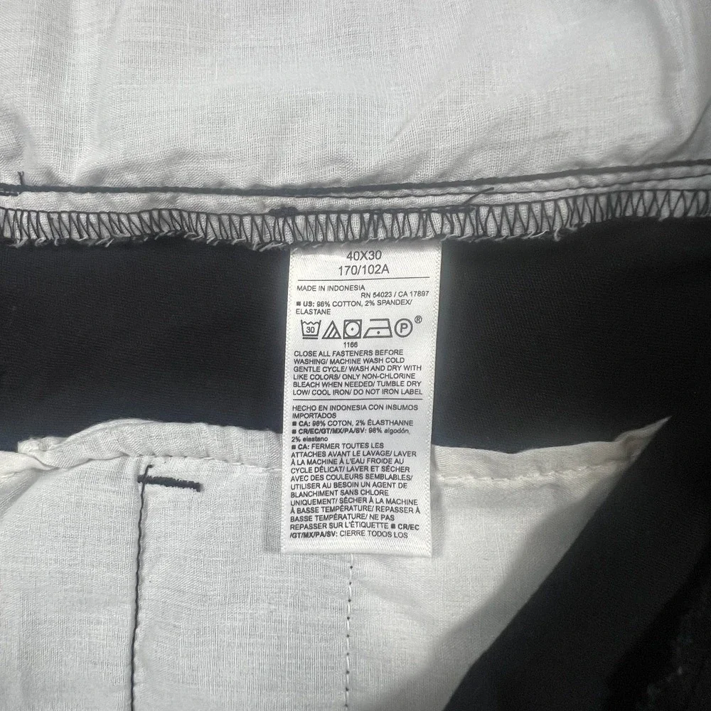 Old Navy Athletic Taper Rotation Chino Pants Mens 40x30 Black Built In Flex Golf